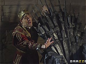 Daenerys Targaryen gets torn up by Jon Snow on the metal Throne